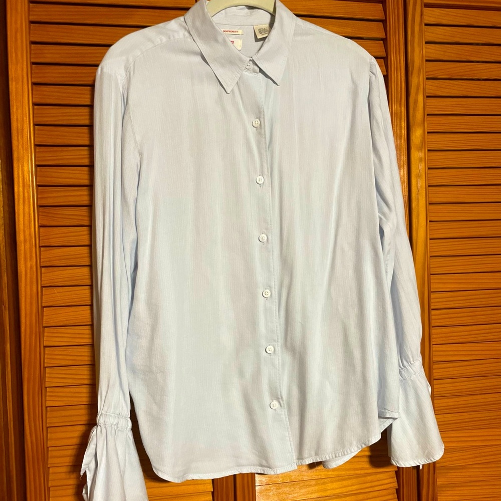 Levi’s Boyfriend Fit Blue Cotton Blouse